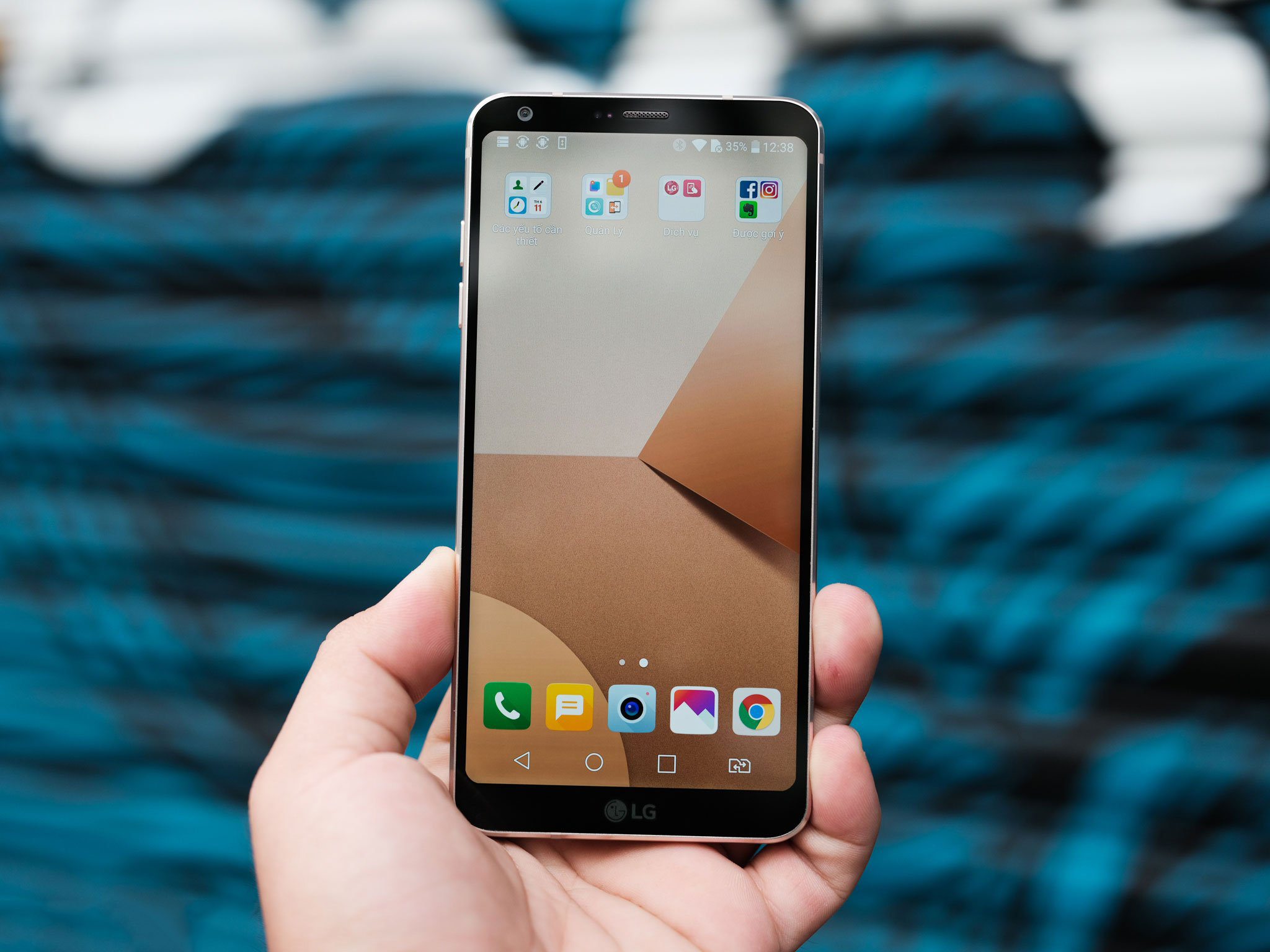 LG G6 Plus với độ phân giải 2K+ ấn tượng